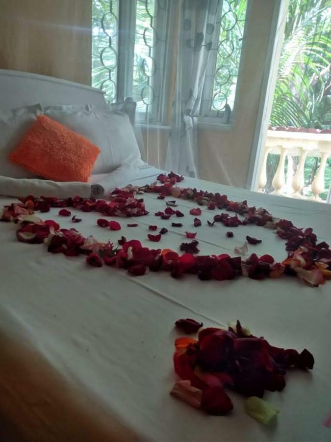 Jua Baharini Bed & Breakfast Malindi Ngoại thất bức ảnh